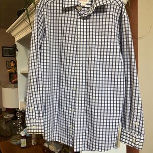 Boys adorable button down shirt! Size 8/10. A light pink and blue plaid.